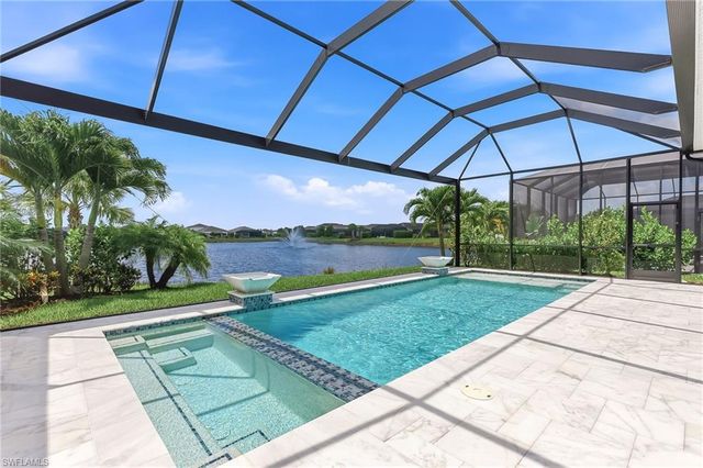 8980 Mustique LN, Naples, FL 34114