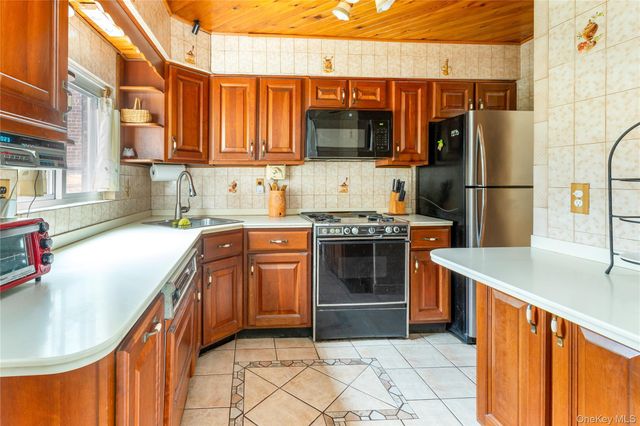 51-05 74th Street, Elmhurst, NY 11373