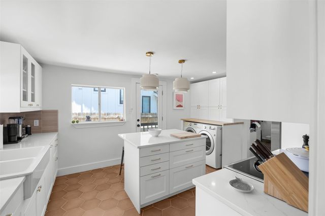 5109 Avenue G A, Austin, TX 78751