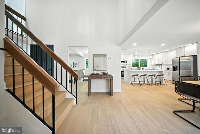 5503 FIRESIDE CT, Fairfax, VA 22032