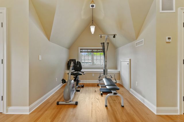 2 Longwood Drive, Redding, CT 06896