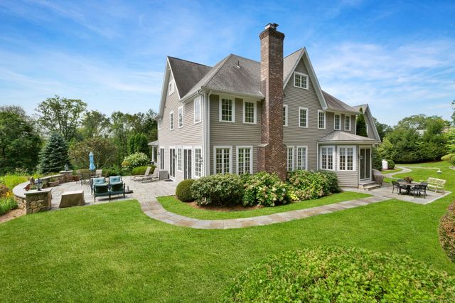 2 Longwood Drive, Redding, CT 06896