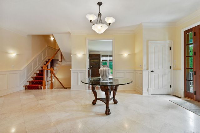 2 Longwood Drive, Redding, CT 06896