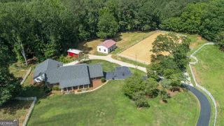 135 Brookshire Drive, Fayetteville, GA 30215