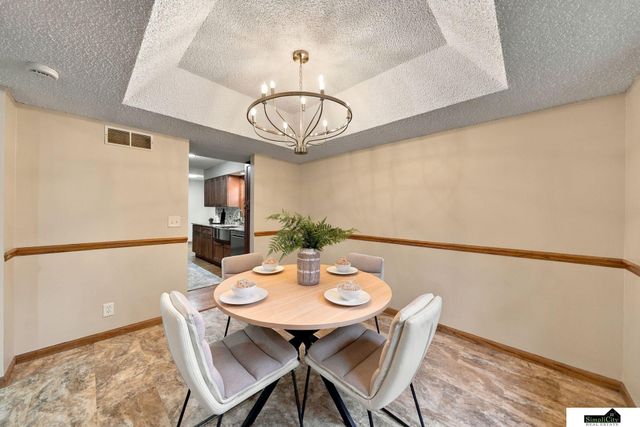 3749 S 78th Street, Lincoln, NE 68506