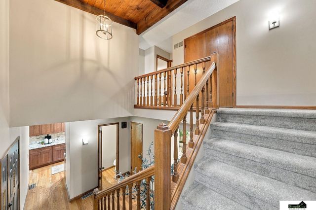 3749 S 78th Street, Lincoln, NE 68506