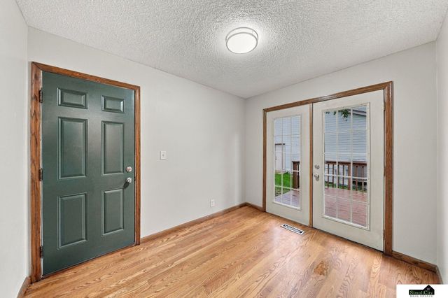 3749 S 78th Street, Lincoln, NE 68506