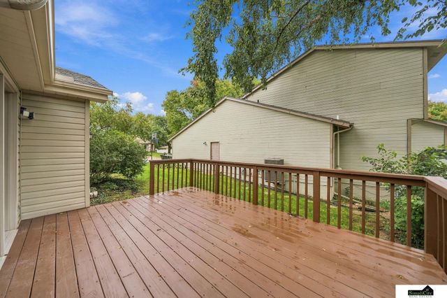 3749 S 78th Street, Lincoln, NE 68506