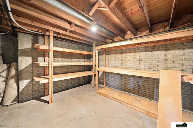 3749 S 78th Street, Lincoln, NE 68506