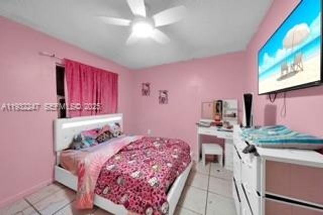 4457 NW 185th St, Miami Gardens, FL 33055