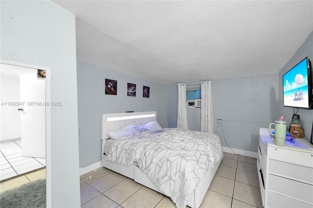 4457 NW 185th St, Miami Gardens, FL 33055