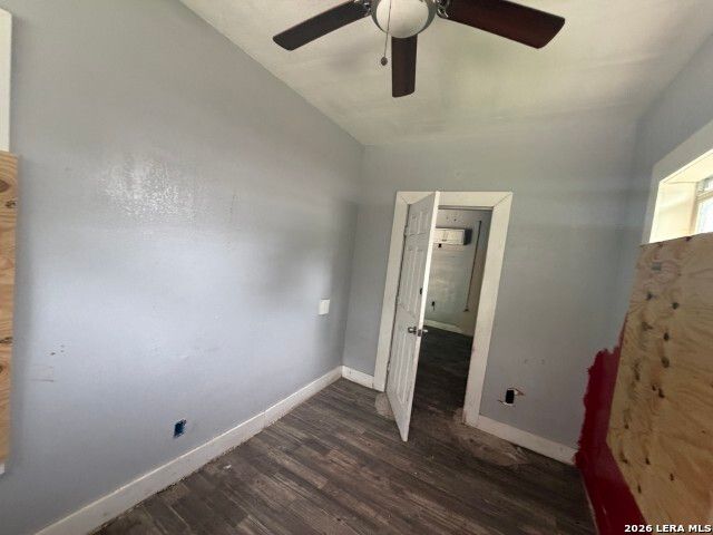 5408 S Flores St., San Antonio, TX 78214