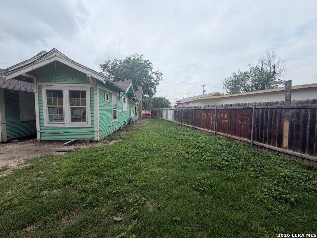 5408 S Flores St., San Antonio, TX 78214