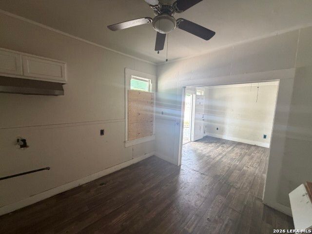 5408 S Flores St., San Antonio, TX 78214