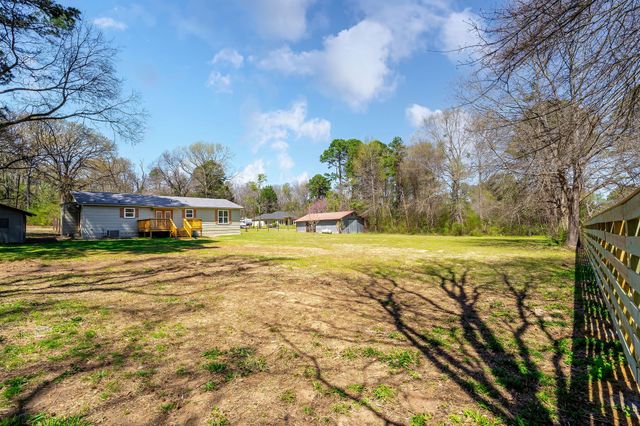 135 County road 1105, Daingerfield, TX 75638