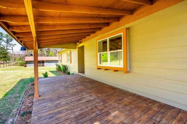 135 County road 1105, Daingerfield, TX 75638