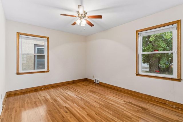 840 Armstrong Avenue, Saint Paul, MN 55102