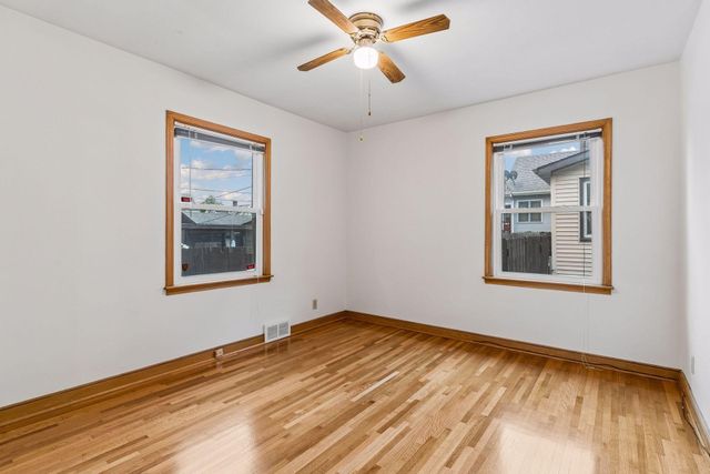 840 Armstrong Avenue, Saint Paul, MN 55102