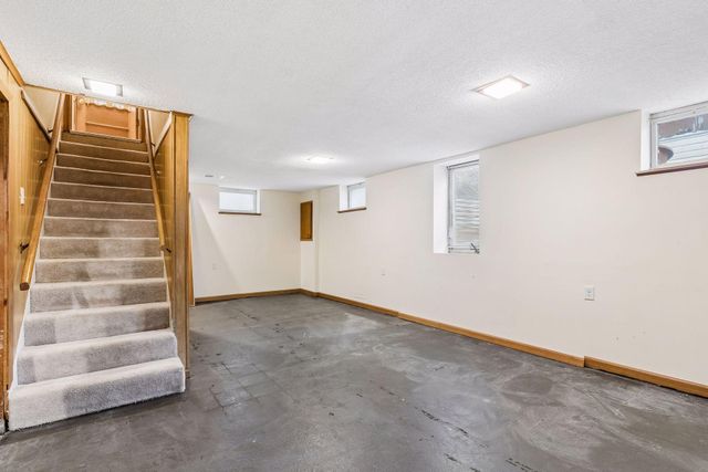 840 Armstrong Avenue, Saint Paul, MN 55102
