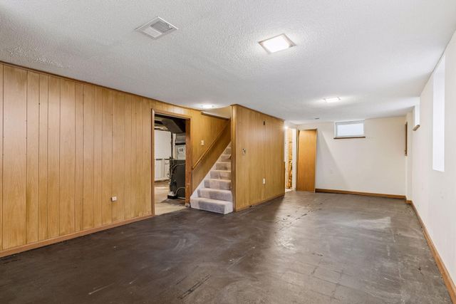 840 Armstrong Avenue, Saint Paul, MN 55102