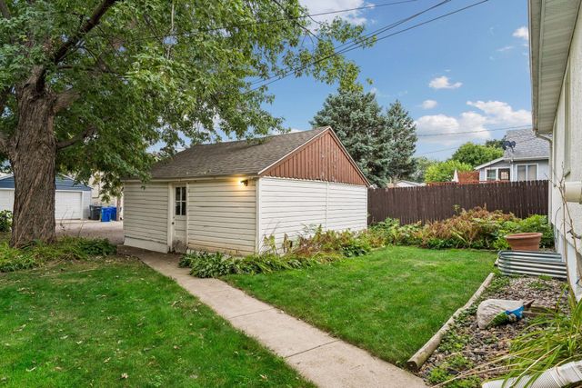 840 Armstrong Avenue, Saint Paul, MN 55102
