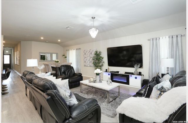 8418 TERLINGUA CV, Converse, TX 78109