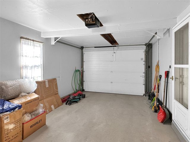 445 E 36TH Street, Erie, PA 16504