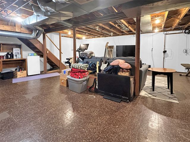 445 E 36TH Street, Erie, PA 16504