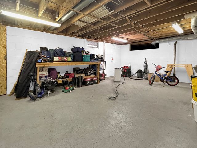 445 E 36TH Street, Erie, PA 16504