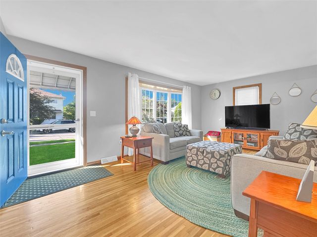 445 E 36TH Street, Erie, PA 16504