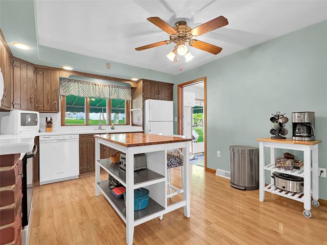 445 E 36TH Street, Erie, PA 16504