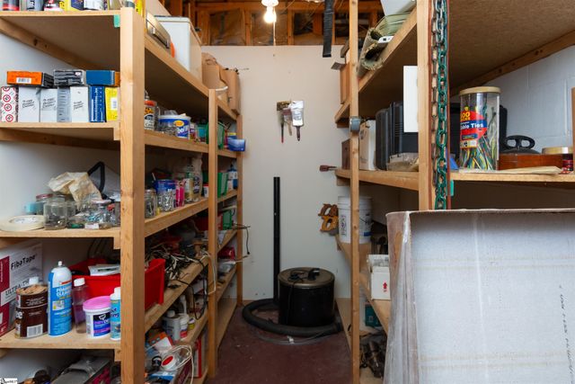 102 E Peninsula Drive, Laurens, SC 29360