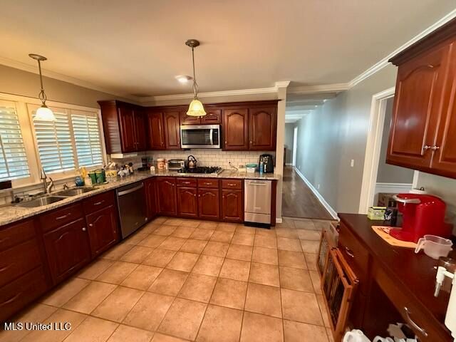 365 Cedar Hills Road, Holly Springs, MS 38635