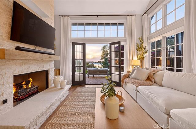 964 S Rim Crest, Anaheim, CA 92807