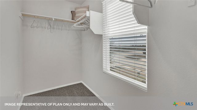 132 KENDALL Lane, Maxwell, TX 78656