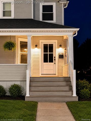 475 Saint Clair Avenue, Grosse Pointe, MI 48230