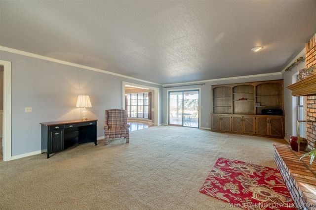 6731 E 99th Street S, Tulsa, OK 74133