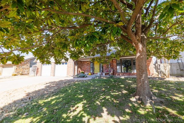 6731 E 99th Street S, Tulsa, OK 74133