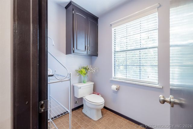 6731 E 99th Street S, Tulsa, OK 74133