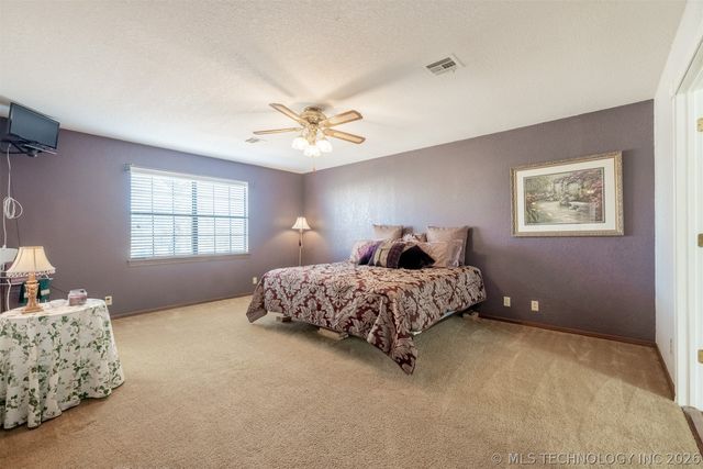 6731 E 99th Street S, Tulsa, OK 74133