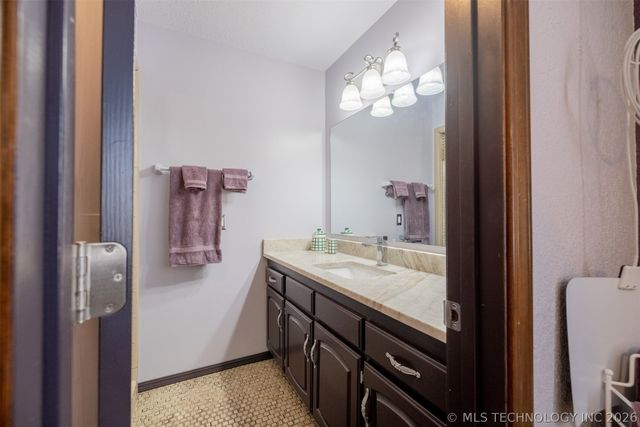 6731 E 99th Street S, Tulsa, OK 74133