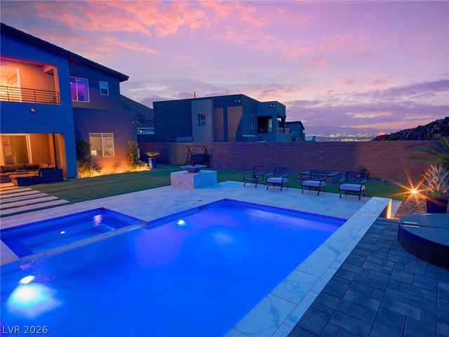 270 Shaded Canyon Drive, Henderson, NV 89012