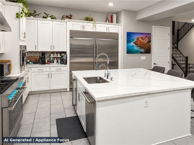270 Shaded Canyon Drive, Henderson, NV 89012