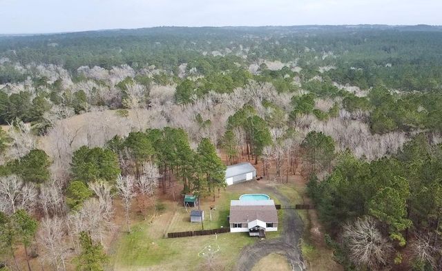 1580 Fm 1745 N, Colmesneil, TX 75938