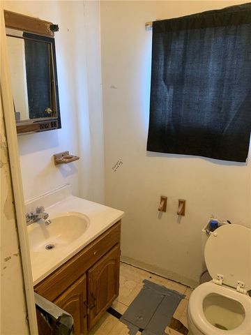 211 Short St, Whitaker, PA 15120