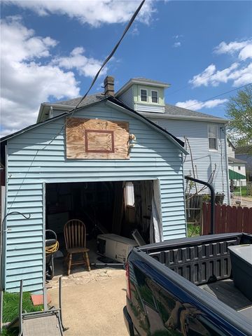 211 Short St, Whitaker, PA 15120