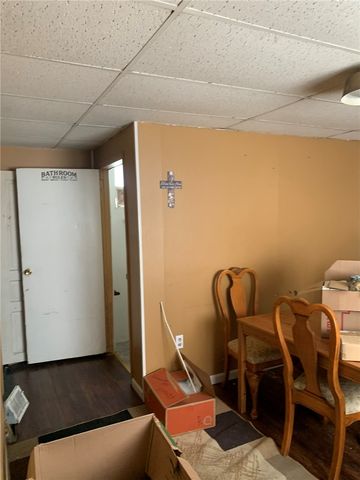 211 Short St, Whitaker, PA 15120