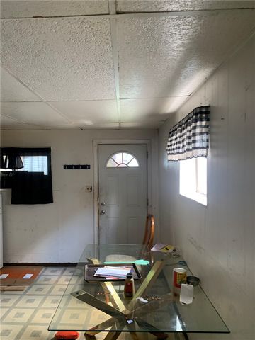211 Short St, Whitaker, PA 15120