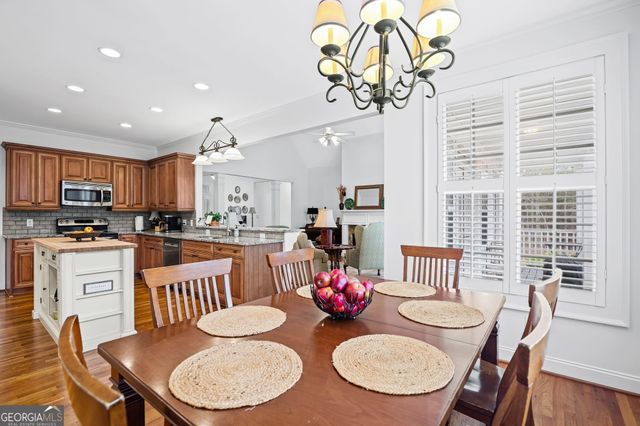 120 Longwood Lane, Newnan, GA 30263