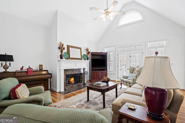 120 Longwood Lane, Newnan, GA 30263